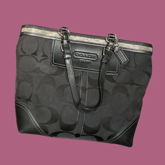 Coach Tote Bag # G06K - 10445. Black w Signature Jacquard, Leather Trim, Beading - Picture 3 of 7